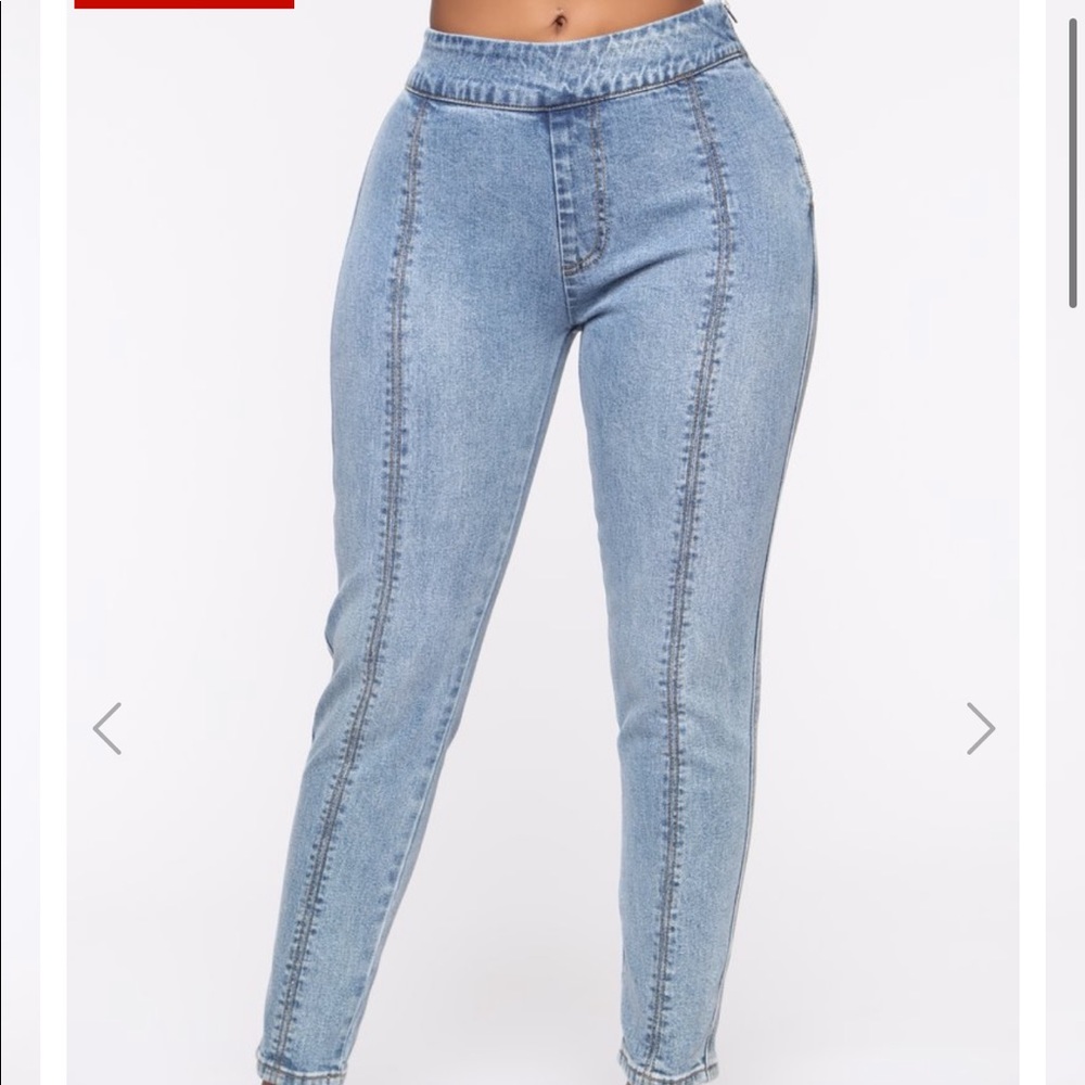 NWT High waisted Fashion Nova Jeans